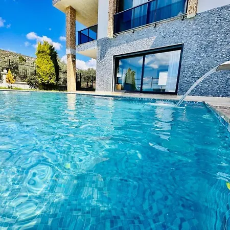 Bella Villa *
