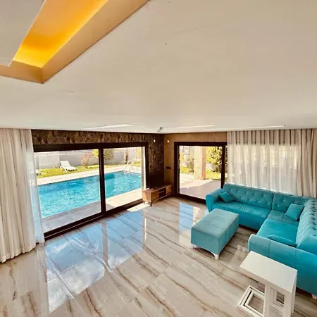 Bella Villa