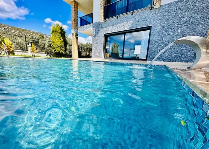 Bella Villa *